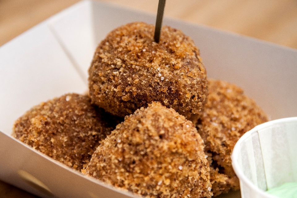 mondeghini e mayo al wasabi